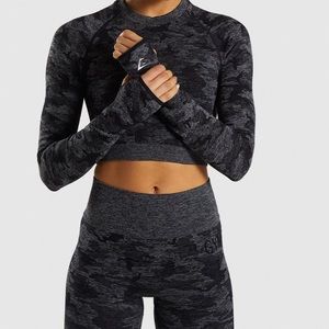 Gymshark Camo long sleeve Black